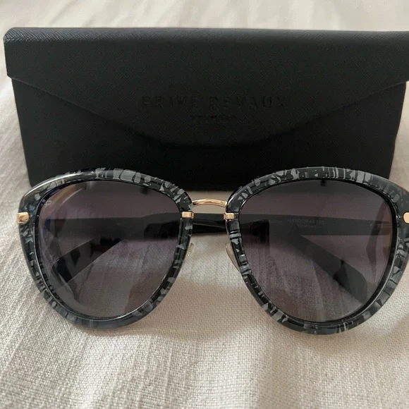 Two Prive Revaux Sunglasses - Picture 3 of 13